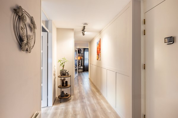 Medium property photo - Nieuwstraat 402, 3201 EG Spijkenisse